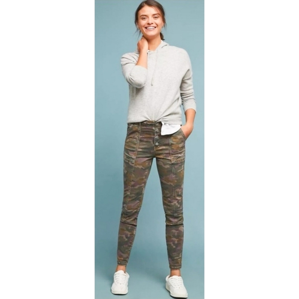 Anthropologie Camo Skinny Pants Pockets Army Green Button Fly Stretch Mid Rise